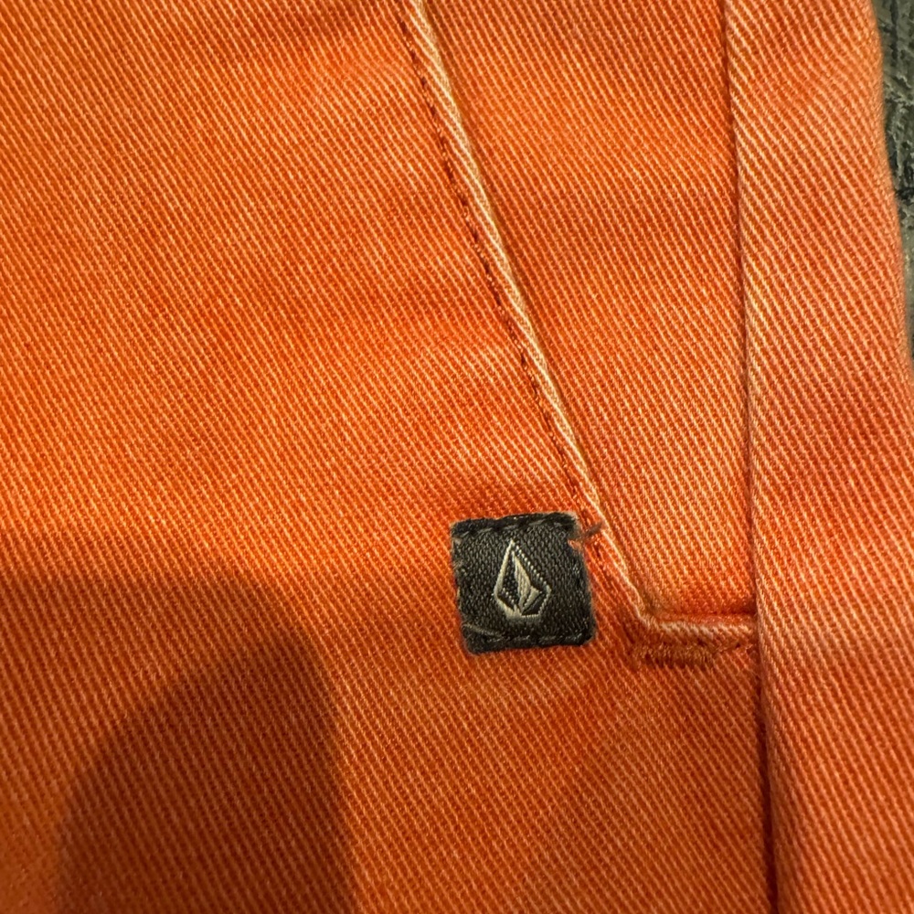 Volcom Men's Bright Coral Flat Front Shorts - Picture 4 of 5